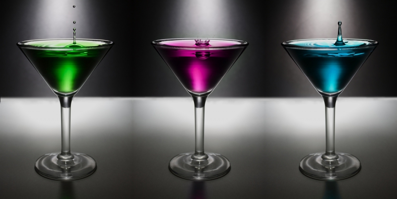 discotheque-SAUZE-min_water-drop-glass-bar-celebration-green-832603-pxhere.com